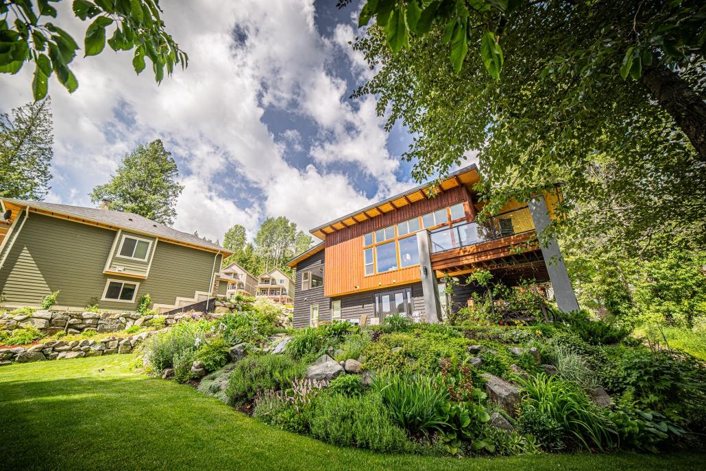 Real Estate Rossland BC Homes For Sale in Rossland & On The Golf Course