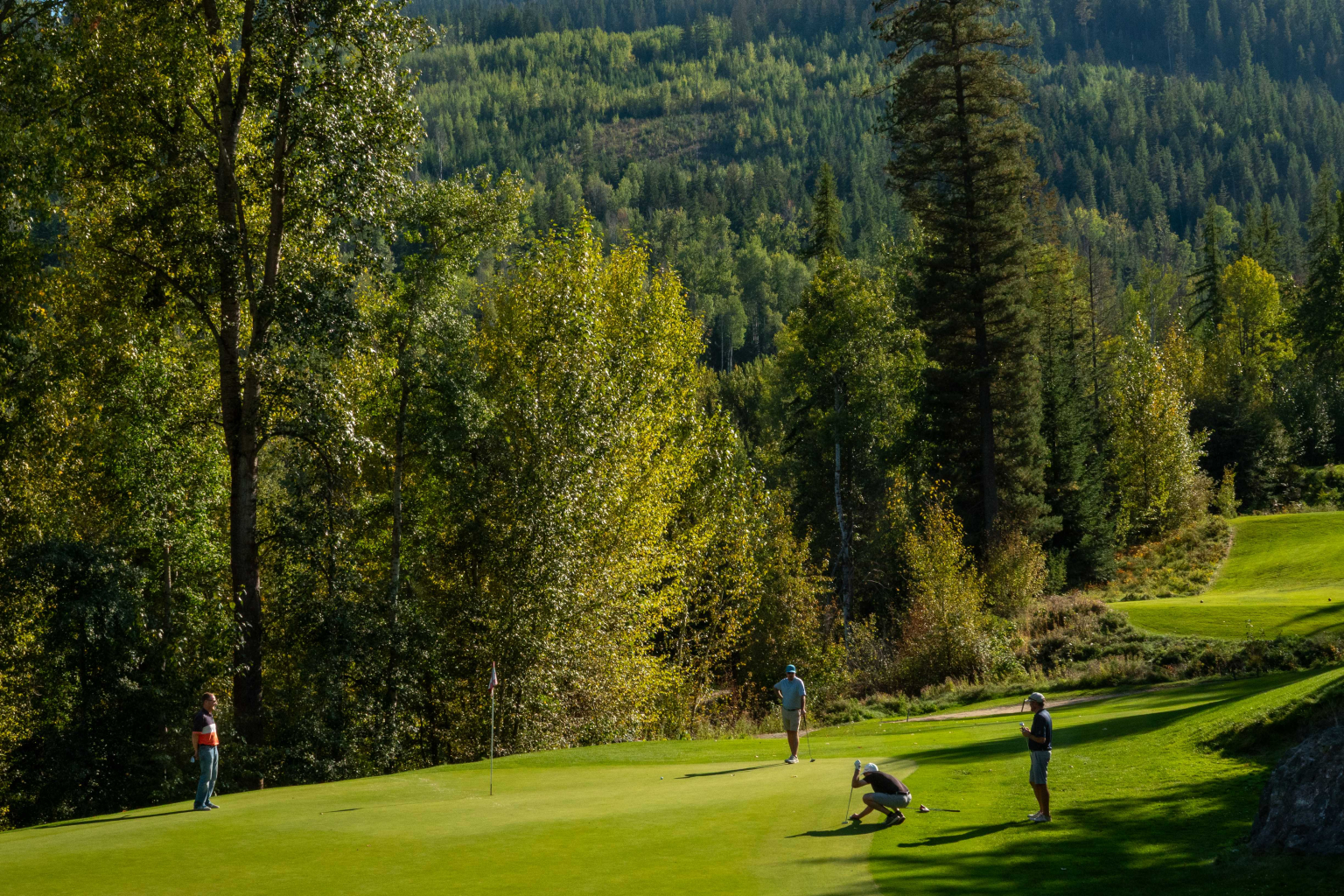 Hole7Sept2025-2 Well-maintained putting green at a Rossland BC golf course