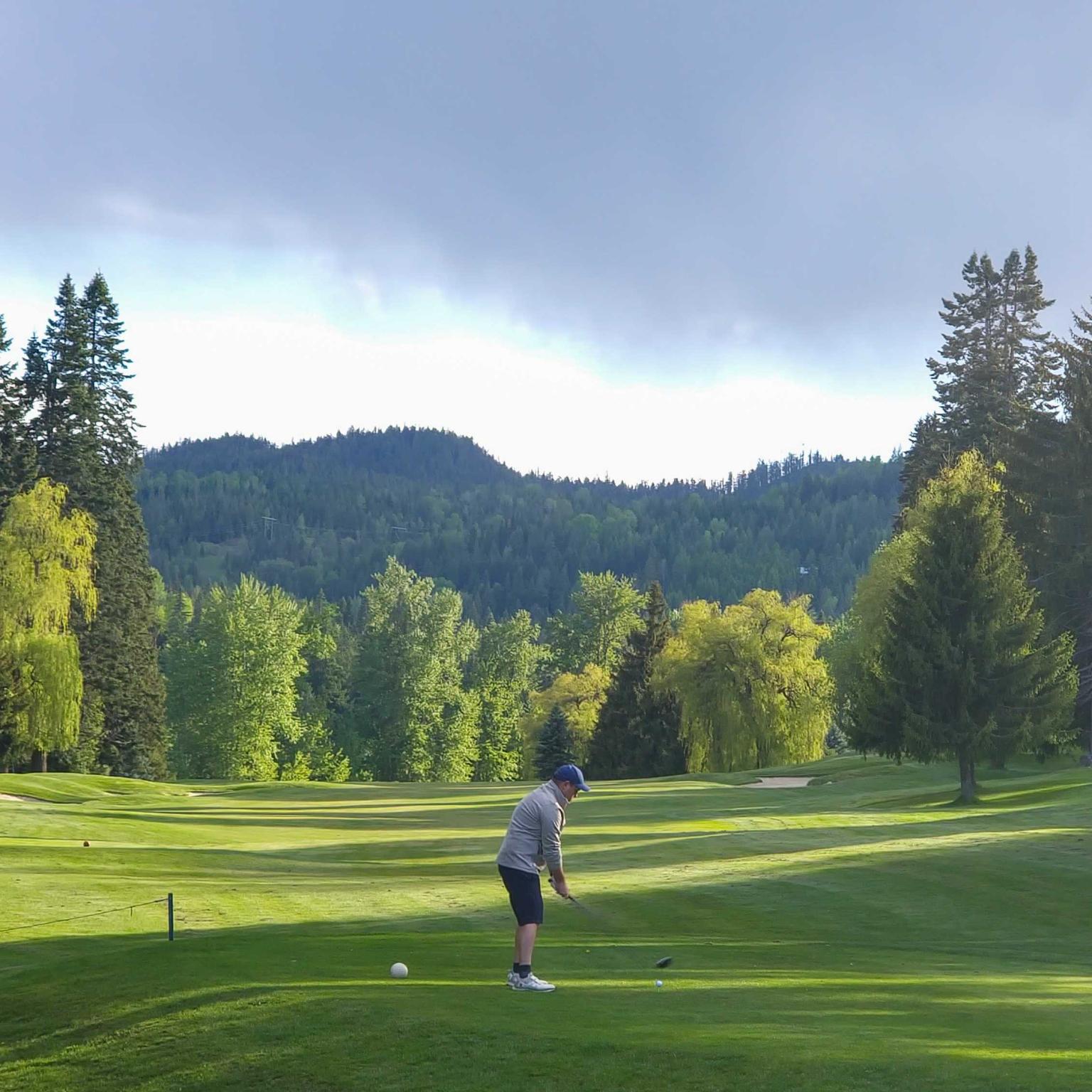 Scenic Kootenay mountain golf course